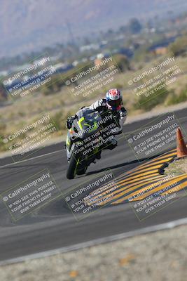 media/Nov-06-2022-SoCal Trackdays (Sun) [[208d2ccc26]]/Turn 11 (10am)/